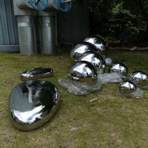 stainless steel pebble sculpture